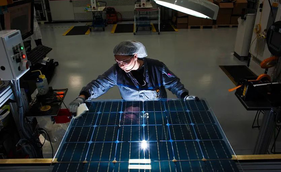 A demanda aumentou 62%! Pedidos de fabricação fotovoltaica europeus ultrapassam a Ásia pela primeira vez
