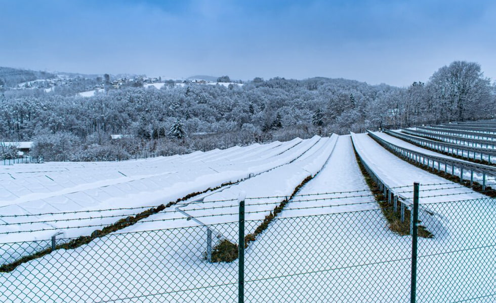 O impacto da neve no armazenamento de energia fotovoltaica e medidas correspondentes