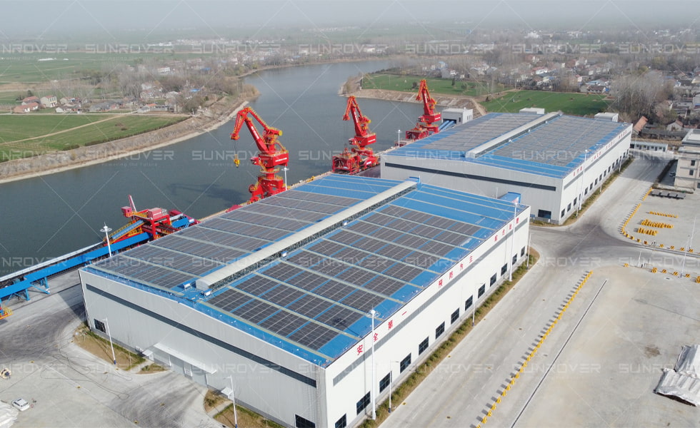 O projeto de geração distribuída de energia fotovoltaica de 1.5444 MW da SUNROVER localizado no porto foi conectado com sucesso à rede para geração de energia!
    