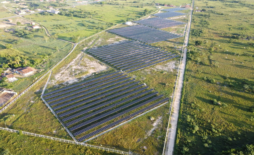 o primeiro lote de energia eólica e bases fotovoltaicas em grande escala do meu país em Shagehuang está conectado à rede!
    