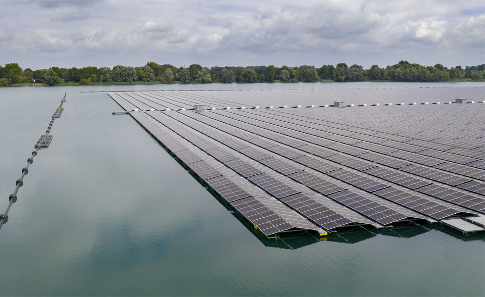 Inicia-se a construção de um projeto fotovoltaico flutuante de 60 MW na Indonésia, realizado por uma empresa chinesa